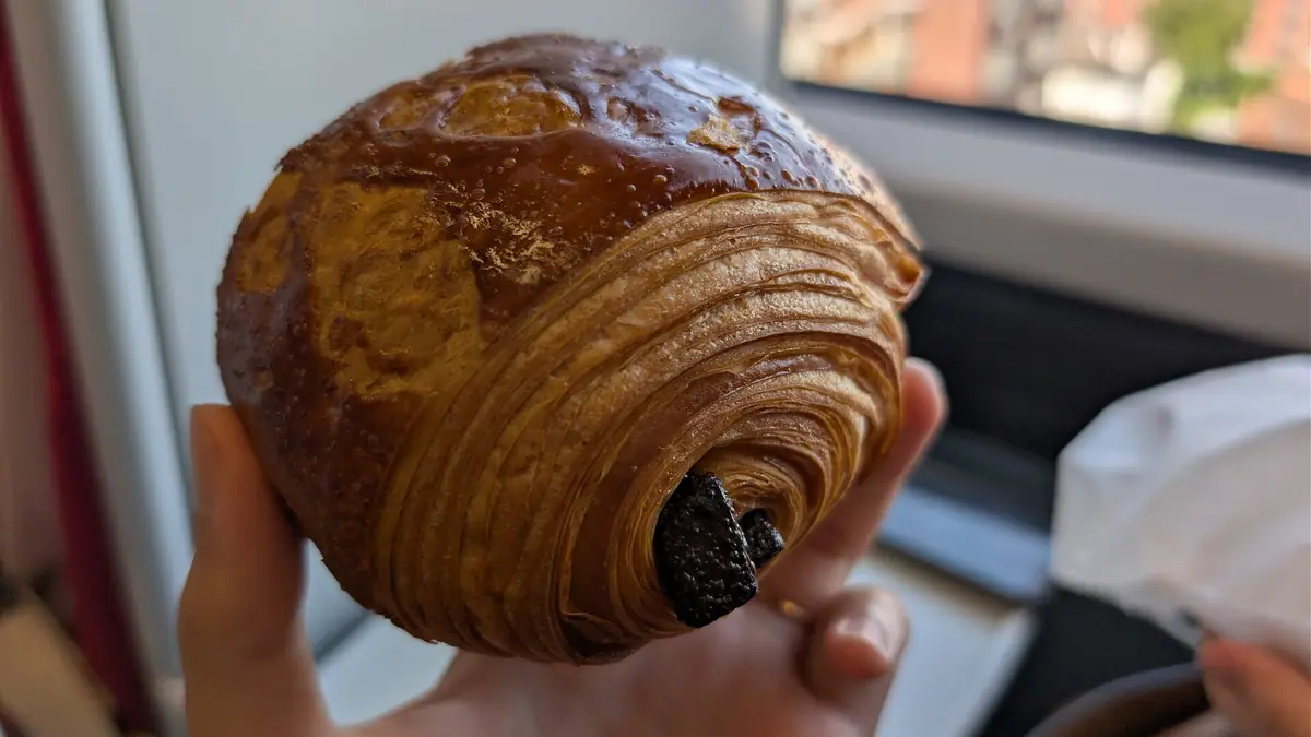 Flow – patisserie in Tollcross, Edinburgh